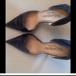 Yves saint laurent black pointed toes pump
